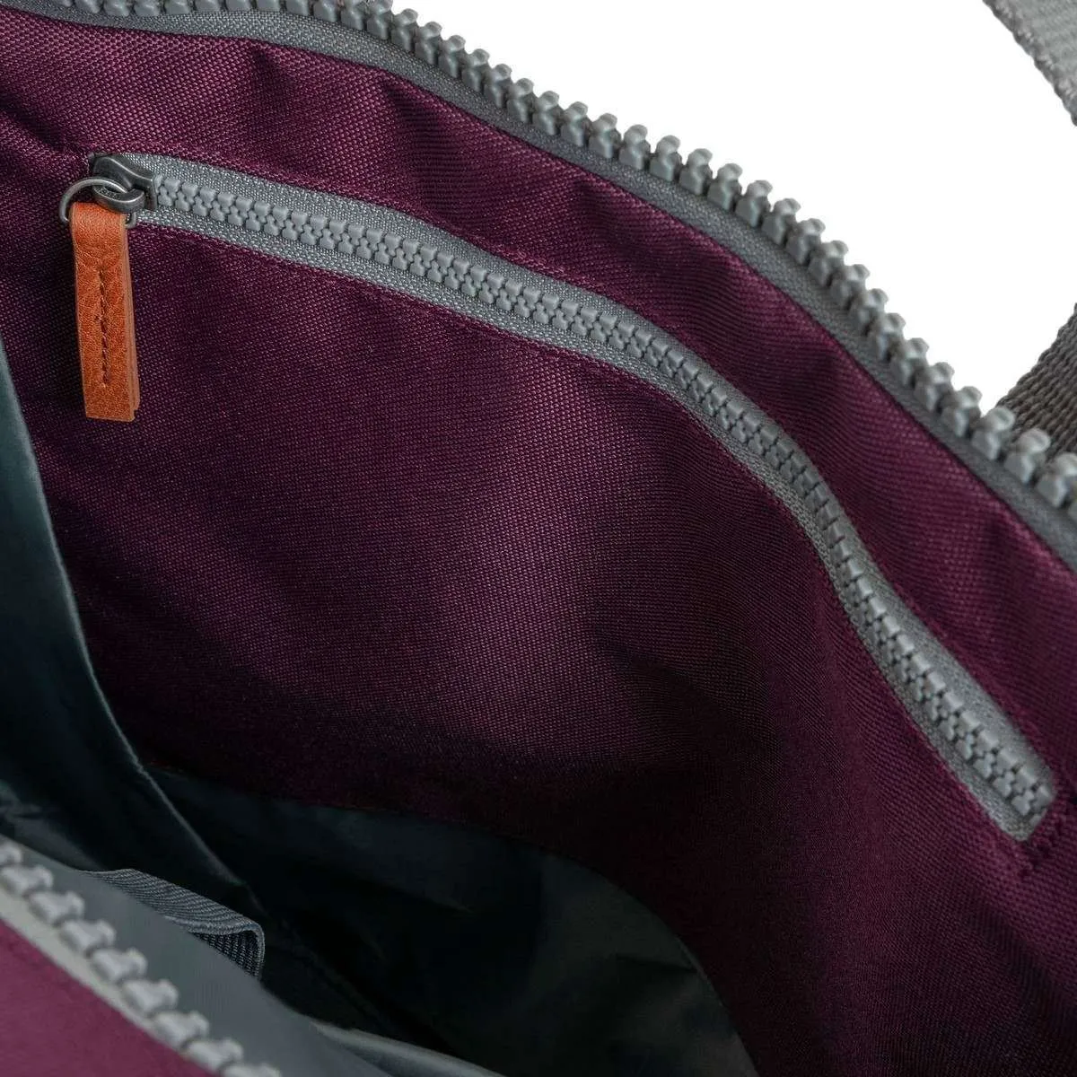 Roka Finchley A Large Sustainable Canvas Backpack - Sienna Burgundy